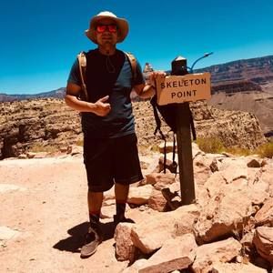 Meet your Posher, Eduardo